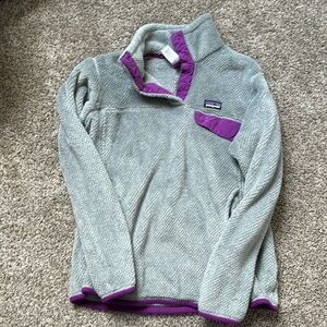Patagonia sweatshirt